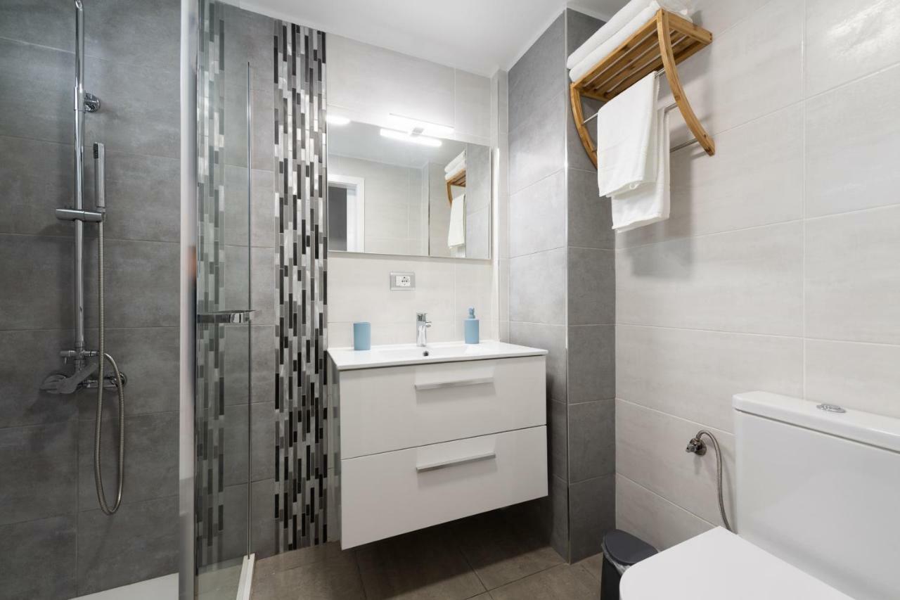 1St Line Studio Las Canteras Beach - Wifi Appartement Las Palmas Buitenkant foto